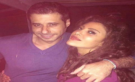 أحمد السعدني يعلن زواجه من ريهام حجاج بهذه الصورة.. لكن ردها غير متوقع! أحمد السعدني يعلن زواجه من ريهام حجاج بهذه الصورة.. لكن ردها غير متوقع!
