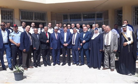 الشياب يؤكد ان عملية التطوير والتحديث والتوسعة في الخدمة الصحية مستمرة الشياب يؤكد ان عملية التطوير والتحديث والتوسعة في الخدمة الصحية مستمرة