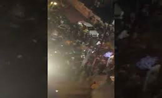 بالفيديو : مشاجرة في شارع الرينبو في ليلة رأس السنة بالفيديو : مشاجرة في شارع الرينبو في ليلة رأس السنة