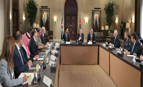 الملك: سنحاسب كل من سولت له نفسه المساس بأمن الأردن الملك: سنحاسب كل من سولت له نفسه المساس بأمن الأردن