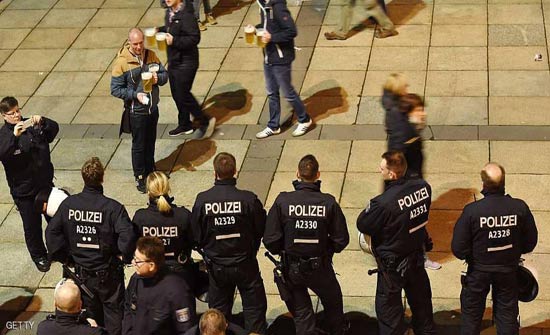 ألمانيا تلاحق 10 إيرانيين للاشتباه بتجسسهم لصالح طهران ألمانيا تلاحق 10 إيرانيين للاشتباه بتجسسهم لصالح طهران
