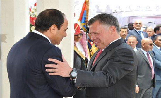 الملك يشكر السيسي على التعاون بالإفراج عن جماهير الفيصلي الملك يشكر السيسي على التعاون بالإفراج عن جماهير الفيصلي