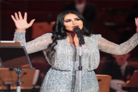 بالفيديو: هكذا احتفلت أحلام بعيد ميلاد إحدى خادماتها بالفيديو: هكذا احتفلت أحلام بعيد ميلاد إحدى خادماتها