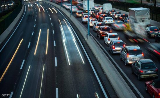 إسبانيا تلاحق السائقين المتهورين بالـ"درونز" إسبانيا تلاحق السائقين المتهورين بالـ"درونز"