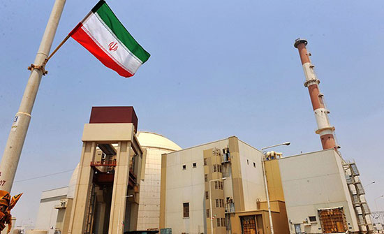 إيران تصعّد وترفع تخصيب اليورانيوم لتتجاوز نسبته الـ4.5% إيران تصعّد وترفع تخصيب اليورانيوم لتتجاوز نسبته الـ4.5%