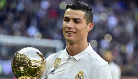جماهير ريال مدريد تُطالب برحيل كريستيانو رونالدو جماهير ريال مدريد تُطالب برحيل كريستيانو رونالدو
