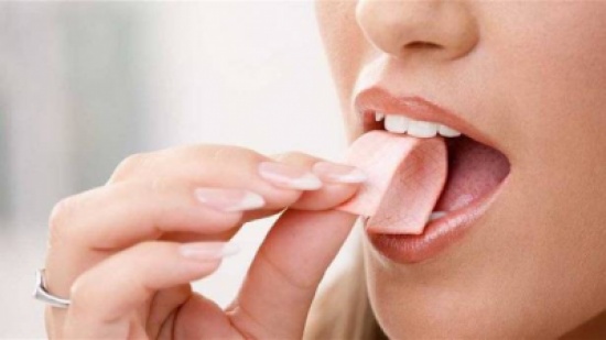 إليكم عدد السعرات الحراريّة التي تحتوي عليها العلكة! إليكم عدد السعرات الحراريّة التي تحتوي عليها العلكة!