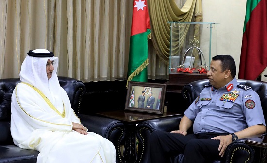 المدير العام لقوات الدرك يبحث مع السفير الإماراتي تعزيز التعاون المشترك المدير العام لقوات الدرك يبحث مع السفير الإماراتي تعزيز التعاون المشترك