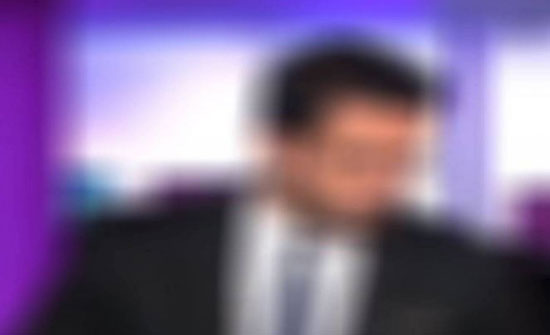 فيديو مؤثر - مذيع يودّع المشاهدين بعد 5 سنوات على شاشة "العربية" فيديو مؤثر - مذيع يودّع المشاهدين بعد 5 سنوات على شاشة "العربية"