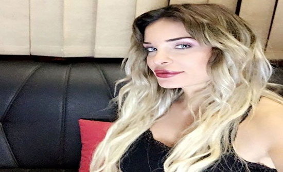 صورة : دومينيك حوراني بالمايوه واطلالة مثيرة صورة : دومينيك حوراني بالمايوه واطلالة مثيرة