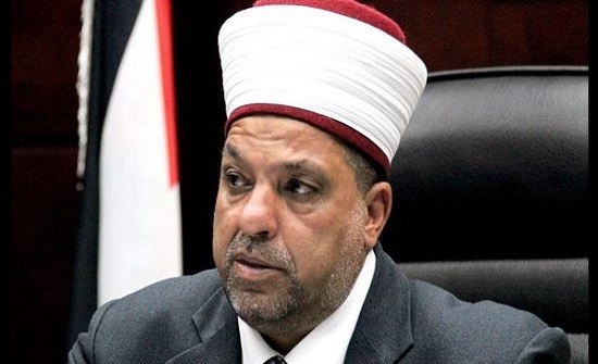 وزير الأوقاف الفلسطيني يندد باقتحام المستوطنين للأقصى وزير الأوقاف الفلسطيني يندد باقتحام المستوطنين للأقصى