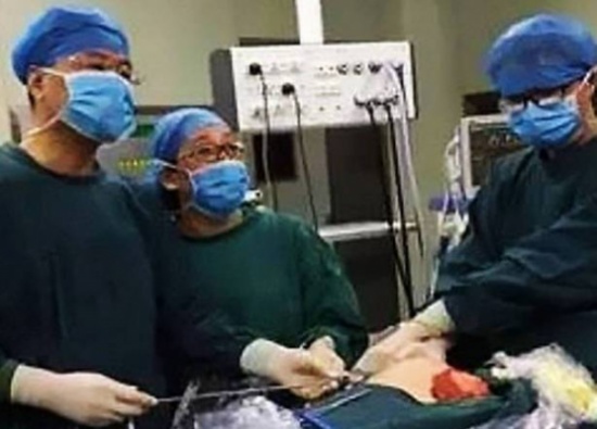 بعد 6 سنوات من التعايش مع هذه الحالة الغريبة.. وجد الحل! بعد 6 سنوات من التعايش مع هذه الحالة الغريبة.. وجد الحل!