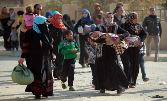 أكثر من 173 ألف نازح بالعراق منذ بدء معركة الموصل أكثر من 173 ألف نازح بالعراق منذ بدء معركة الموصل
