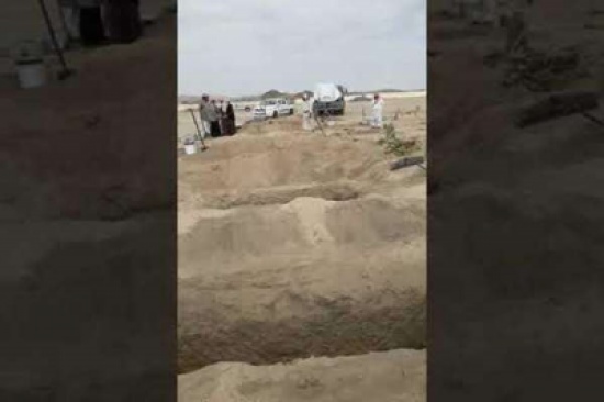 بالفيديو: وفاة 6 أشخاص في حادث خلال سفرهم للمشاركة في جنازة قريب لهم بالفيديو: وفاة 6 أشخاص في حادث خلال سفرهم للمشاركة في جنازة قريب لهم