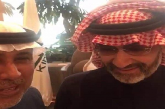 بالفيديو: في أول ظهور مصور له بعد “الريتز”.. الوليد يتحدث عن حميته النباتية وصومه الاثنين والخميس بالفيديو: في أول ظهور مصور له بعد “الريتز”.. الوليد يتحدث عن حميته النباتية وصومه الاثنين والخميس