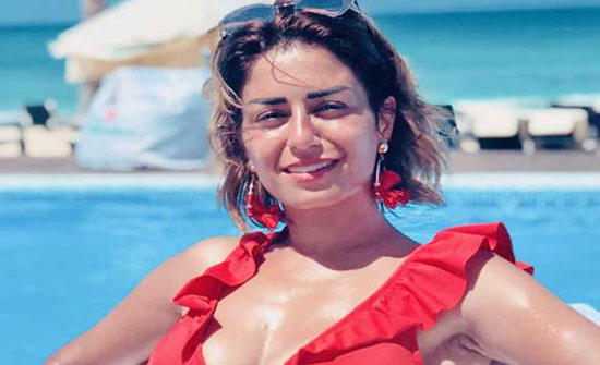 صورة : بعد فضيحة المايوه.. منة فضالي تتحدى بمايوه أكثر إثارة صورة : بعد فضيحة المايوه.. منة فضالي تتحدى بمايوه أكثر إثارة