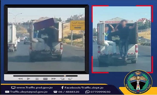 بالفيديو : ضبط مركبة عرضت حياة الركاب ومستخدمي الطريق للخطر بالفيديو : ضبط مركبة عرضت حياة الركاب ومستخدمي الطريق للخطر