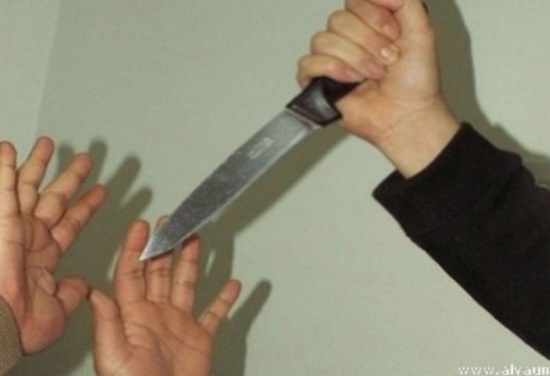 أب طلب يد حبيبة ابنه.. فقتله وهو نائم: 'دي حبيبتي أنا' أب طلب يد حبيبة ابنه.. فقتله وهو نائم: 'دي حبيبتي أنا'