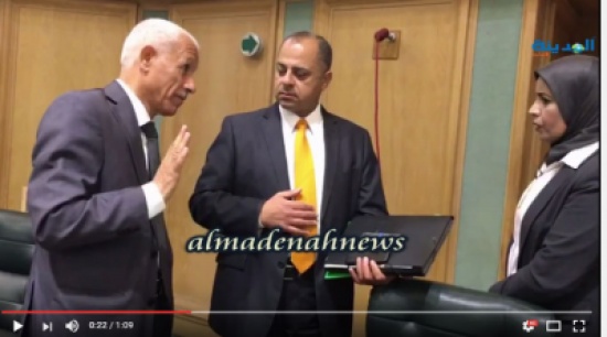بالفيديو : العرموطي يكشف لماذا ردت النيابة العامة كتاب مجلس النواب حول وزراء الزراعة السابقين بالفيديو : العرموطي يكشف لماذا ردت النيابة العامة كتاب مجلس النواب حول وزراء الزراعة السابقين