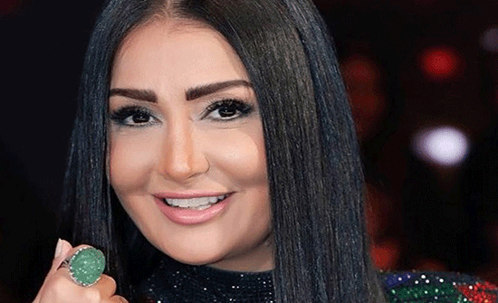 بالصورة: غادة عبد الرازق تُشعل "التواصل الاجتماعي" بسبب ملابسها! بالصورة: غادة عبد الرازق تُشعل "التواصل الاجتماعي" بسبب ملابسها!