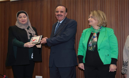 تكريم الأستاذة الدكتورة وفاء الأشقر من جامعة إربد الأهلية تكريم الأستاذة الدكتورة وفاء الأشقر من جامعة إربد الأهلية
