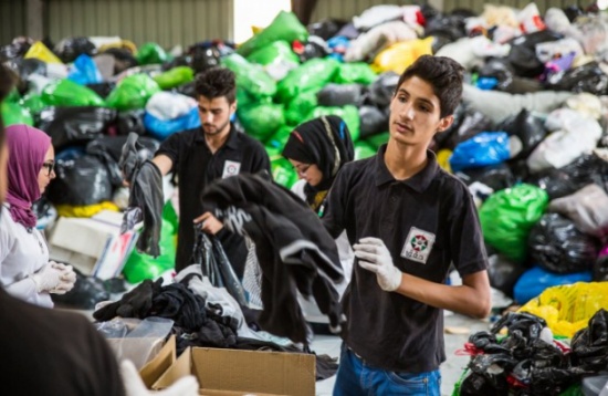 فرسان مبادرة "حقق" يتطوّعون مع بنك الملابس الخيري فرسان مبادرة "حقق" يتطوّعون مع بنك الملابس الخيري