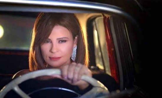 بالفيديو-كارول سماحة تكشف عن تفاصيل هديتها الخاصة بالـ ميلاد بالفيديو-كارول سماحة تكشف عن تفاصيل هديتها الخاصة بالـ ميلاد