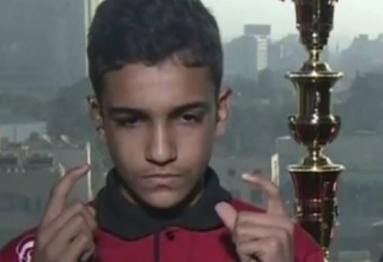 شاهد أذكى طفل بالعالم يحل مسائل معقدة على الهواء شاهد أذكى طفل بالعالم يحل مسائل معقدة على الهواء