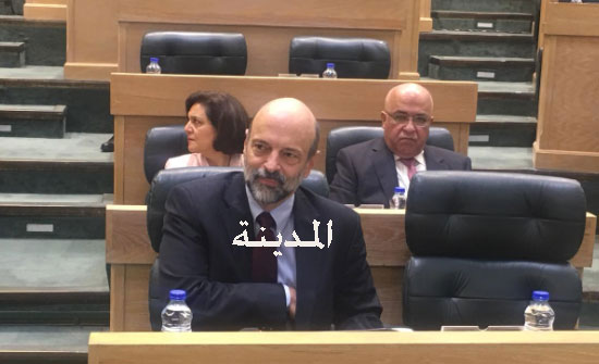 اجتماع لجنة وزارية يثمر عن صيغة توافقية لنظام الأبنية والتنظيم بمدينة عمان اجتماع لجنة وزارية يثمر عن صيغة توافقية لنظام الأبنية والتنظيم بمدينة عمان