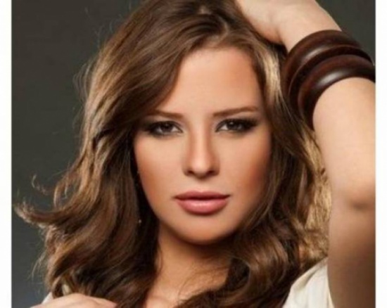 بالصورة - ايمان العاصي بالحجاب .. شاهدوا كيف بدت! بالصورة - ايمان العاصي بالحجاب .. شاهدوا كيف بدت!
