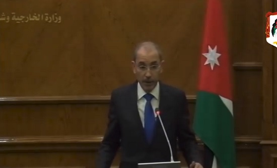 بالفيديو : أبرز ما جاء في المؤتمر الصحفي المشترك بين الصفدي و لافروف بالفيديو : أبرز ما جاء في المؤتمر الصحفي المشترك بين الصفدي و لافروف