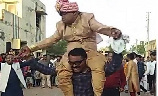 عرس من دون عروس.. والسبب؟ (فيديو) عرس من دون عروس.. والسبب؟ (فيديو)