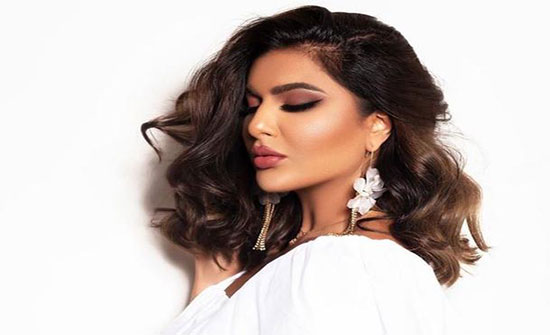 شاهد: إطلالة ساحرة للفنانة البحرينية أميرة محمد شاهد: إطلالة ساحرة للفنانة البحرينية أميرة محمد