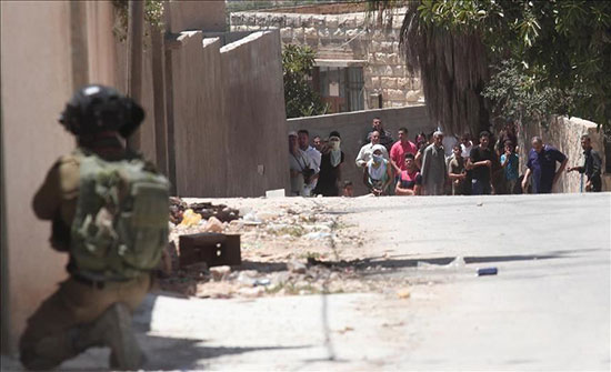 إصابة 4 فلسطينيين بجروح إثر مواجهات مع الجيش الإسرائيلي بالضفة إصابة 4 فلسطينيين بجروح إثر مواجهات مع الجيش الإسرائيلي بالضفة
