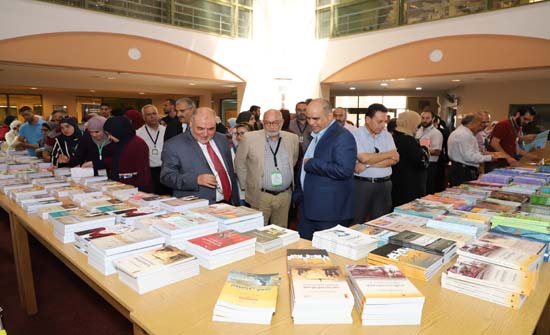 افتتاح معرض "منشورات وزارة الثقافة" باليرموك افتتاح معرض "منشورات وزارة الثقافة" باليرموك
