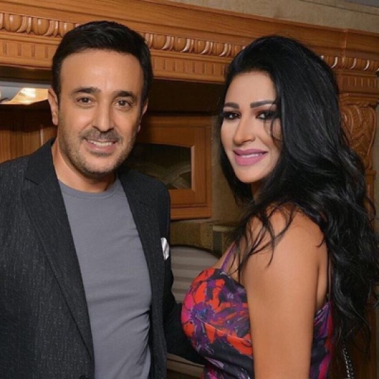 بالصور.. شاهدوا زوجة صابر الرباعي في أحدث ظهور لها تخطف الأنظار بجمالها بالصور.. شاهدوا زوجة صابر الرباعي في أحدث ظهور لها تخطف الأنظار بجمالها