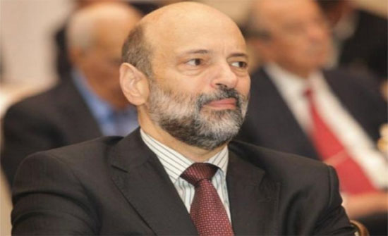 بالصورة:رسالة من الرزاز إلى امهات طلبة التوجيهي.." الْكُل كوم والأم كوم" بالصورة:رسالة من الرزاز إلى امهات طلبة التوجيهي.." الْكُل كوم والأم كوم"