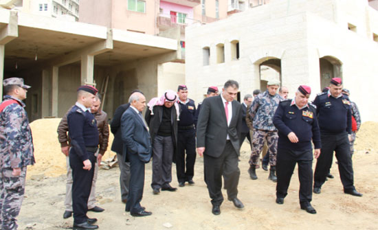 مدير الدفاع المدني يزور جامعة البلقاء التطبيقية مدير الدفاع المدني يزور جامعة البلقاء التطبيقية