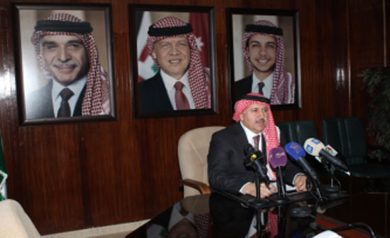 وزير المياه : انجاز مشروع خط ناقل لخدمة مناطق الاغوار الشمالية بقيمة 400 الف دينار وزير المياه : انجاز مشروع خط ناقل لخدمة مناطق الاغوار الشمالية بقيمة 400 الف دينار