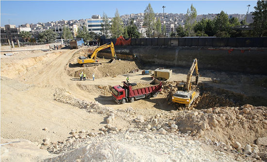 مطالبات بسرعة انجاز مشروع حافلات التردد السريع مطالبات بسرعة انجاز مشروع حافلات التردد السريع