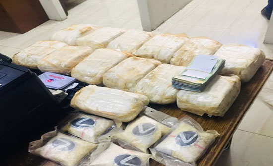 الأمن يمنع دخول 5 ملايين حبة مخدر لأجساد الأردنيين في 173 يومًا الأمن يمنع دخول 5 ملايين حبة مخدر لأجساد الأردنيين في 173 يومًا