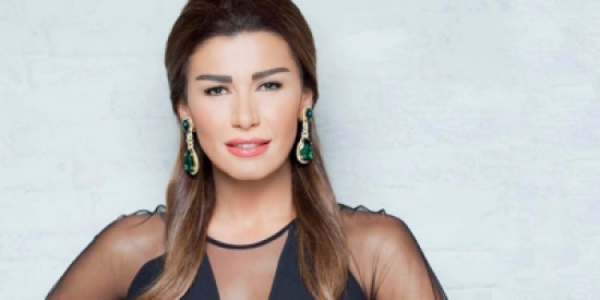 نادين الراسي تشعل «فايسبوك» برسالتها إلى اللاجئين السوريين... «كرامتكن من كرامتنا» لكن «لحمنا قاسي ومر» نادين الراسي تشعل «فايسبوك» برسالتها إلى اللاجئين السوريين... «كرامتكن من كرامتنا» لكن «لحمنا قاسي ومر»