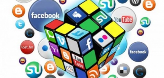 محاضرة تبين مخاطر مواقع التواصل الاجتماعي باربد محاضرة تبين مخاطر مواقع التواصل الاجتماعي باربد