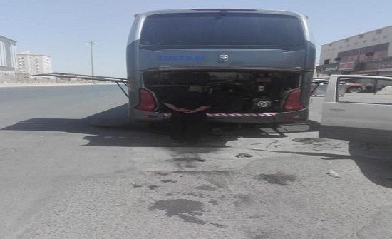 حافلة بديلة لحجاج اردنيين تعطلت حافلتهم بالطريق حافلة بديلة لحجاج اردنيين تعطلت حافلتهم بالطريق
