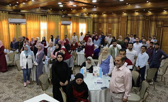 صور : مهندسون جدد يؤدون اليمين القانونية صور : مهندسون جدد يؤدون اليمين القانونية