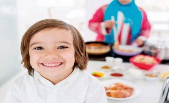 3 أمور علميها لطفلك قبل نهاية رمضان 3 أمور علميها لطفلك قبل نهاية رمضان