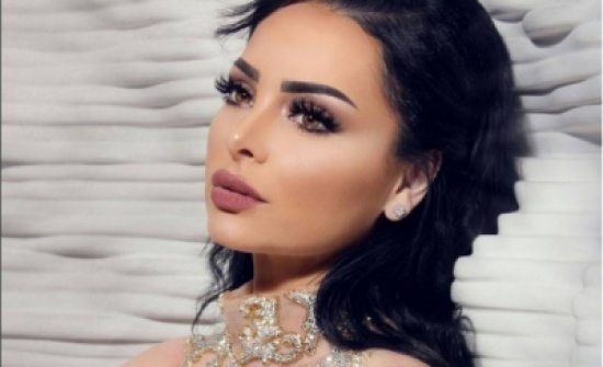 ديانا كرزون رفضت "عروض الزواج".. وما علاقة "نصيب" نانسي؟! (فيديو) ديانا كرزون رفضت "عروض الزواج".. وما علاقة "نصيب" نانسي؟! (فيديو)