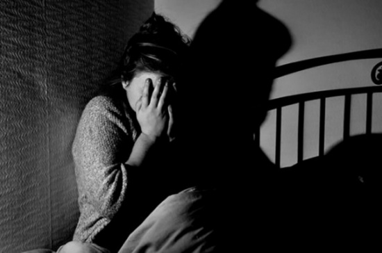 'محمود' يطلب التطليق: 'مراتي بتخاف من الضلمة ' 'محمود' يطلب التطليق: 'مراتي بتخاف من الضلمة '
