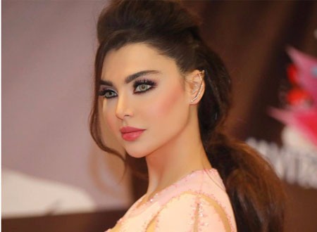 قمر تخاف على ابنها من الحسد – بالصورة قمر تخاف على ابنها من الحسد – بالصورة