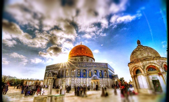 في جرش ... وقفة تضامنية مع القدس احتجاجا على قرار ترامب في جرش ... وقفة تضامنية مع القدس احتجاجا على قرار ترامب